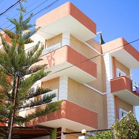 Villa Mihal Apartments Ксамил Экстерьер фото