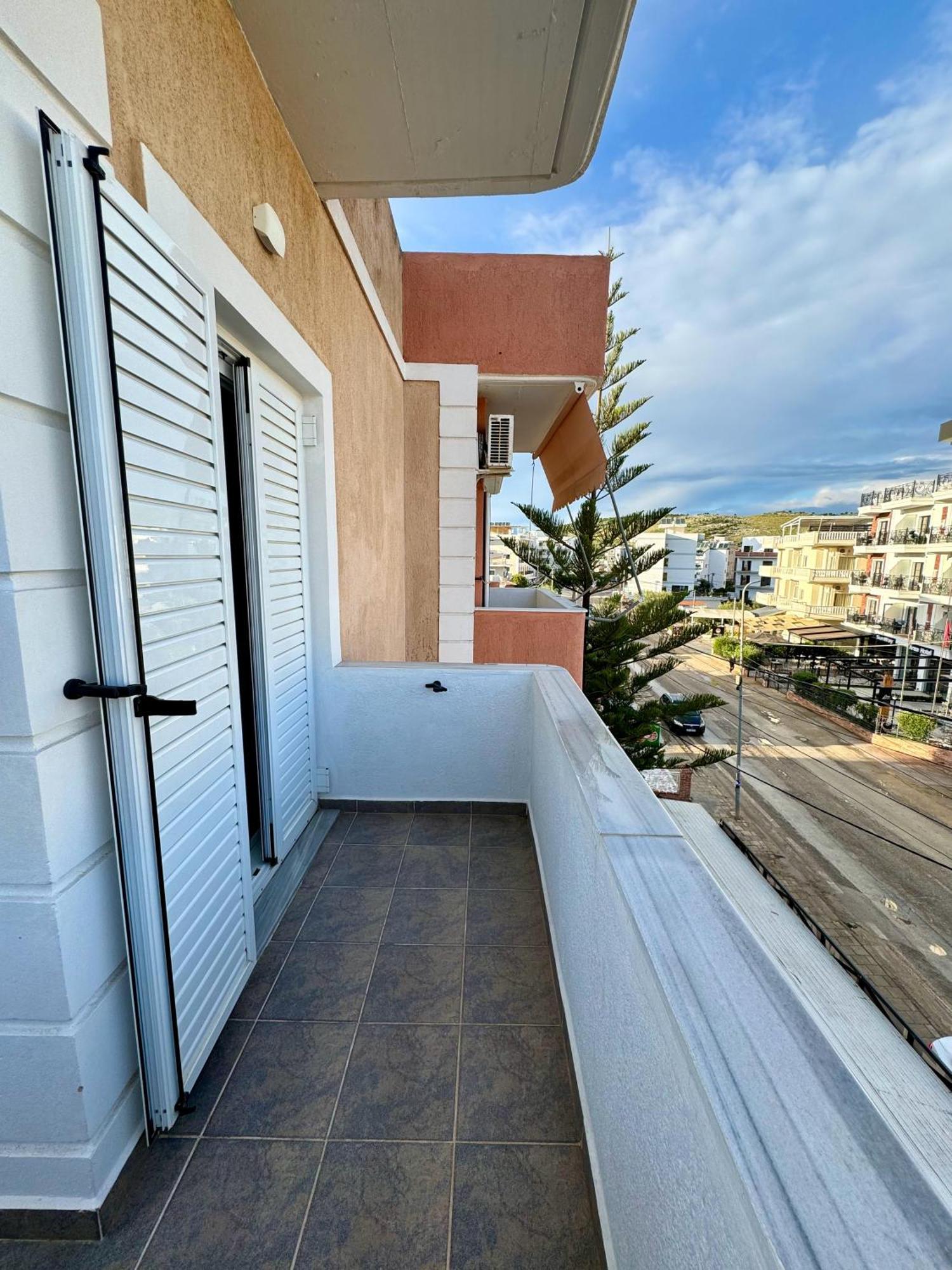Villa Mihal Apartments Ксамил Экстерьер фото